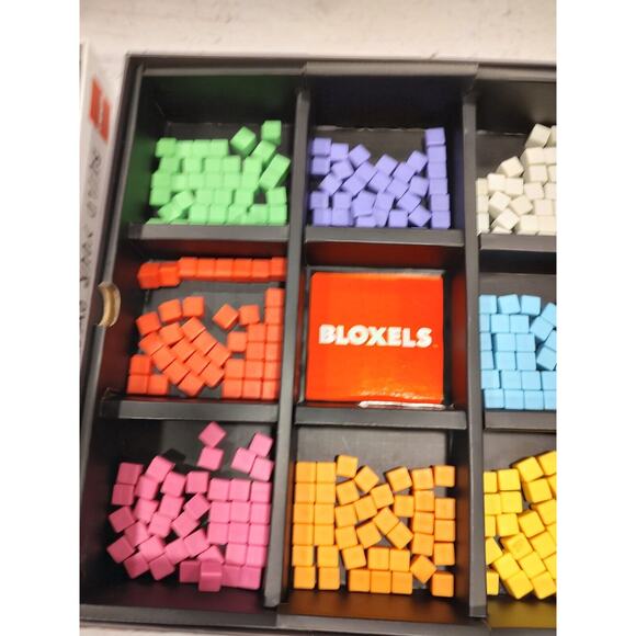 Mattel Bloxels Build Your Own Video Game (Discontinued by Manufacturer) - Picture 10 of 11